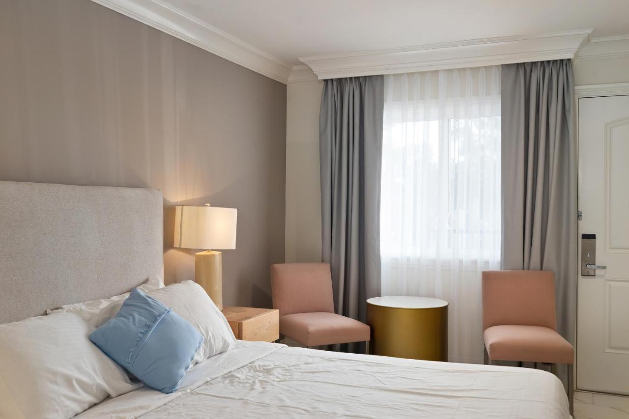Hotel Huntington Duarte Zewnętrze zdjęcie