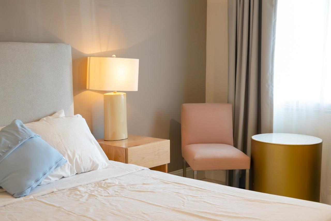 Hotel Huntington Duarte Zewnętrze zdjęcie